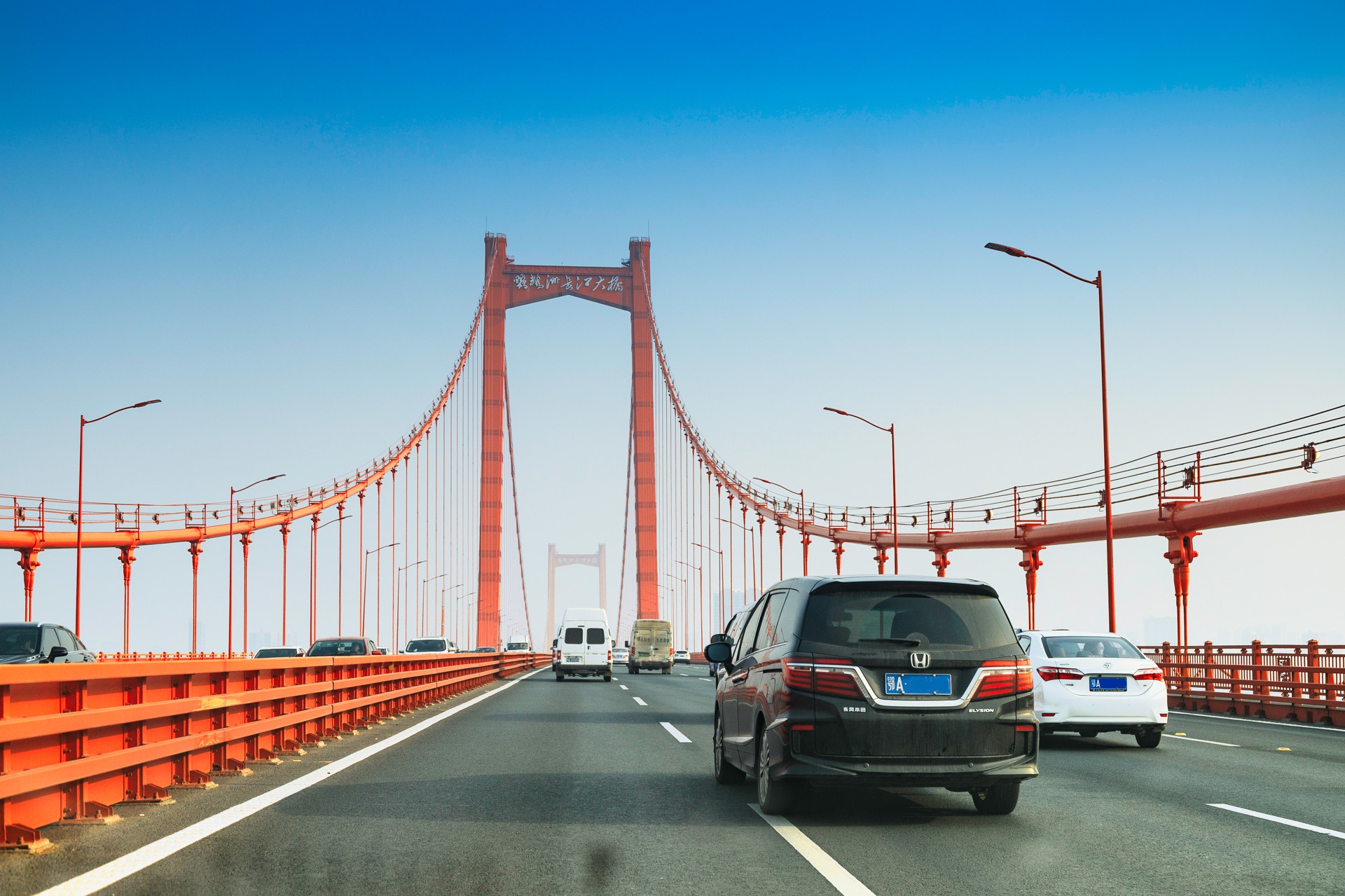 4月8日，武漢將恢復出租車、網約車運營