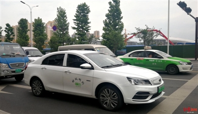 網(wǎng)約車平臺向不合規(guī)車派單，運管部門開出20萬元罰單