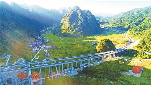 建制村100%通客車、停收橋隧通行費……廣西交通扶貧出實招