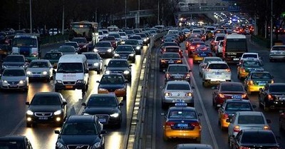 昆明市2家網(wǎng)約車平臺(tái)停業(yè)整頓