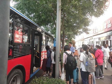 忻州定制公交，實行“點對點、一站式”定制運輸服務