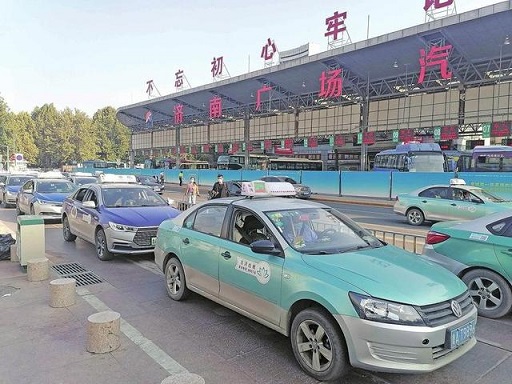 濟南合規(guī)網(wǎng)約車超過巡游車是不可避免的趨勢，總量或許只能靠市場來調(diào)節(jié)