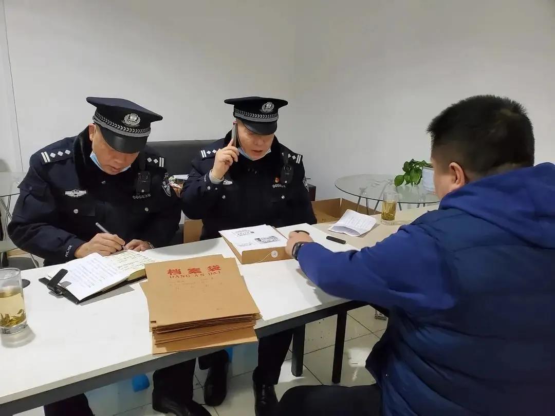 成都多部門聯(lián)合開展網(wǎng)約車入駐檢查，T3平臺(tái)存在涉嫌違規(guī)經(jīng)營行為！